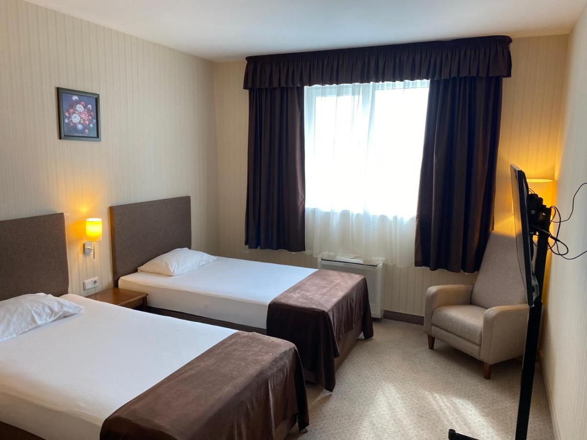 Hotel 7Ya Krasnosilske エクステリア 写真